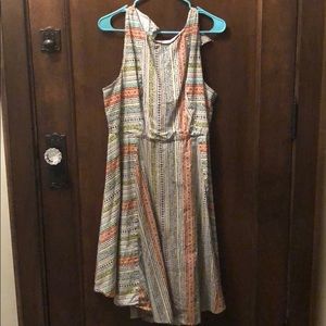 Fun multi color pattern dress!